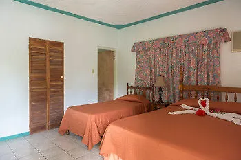 Hotel The Golden Sunset Negril